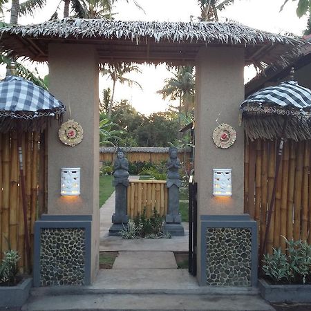 Komang Homestay Pemuteran Exterior foto